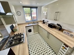 Photo 6- click for photo gallery